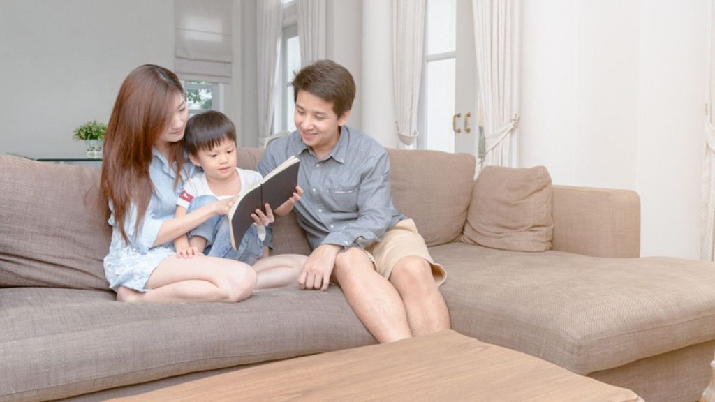 Orang Tua Bisa Mencoba Cara Ini Untuk Dekat Dengan Anak